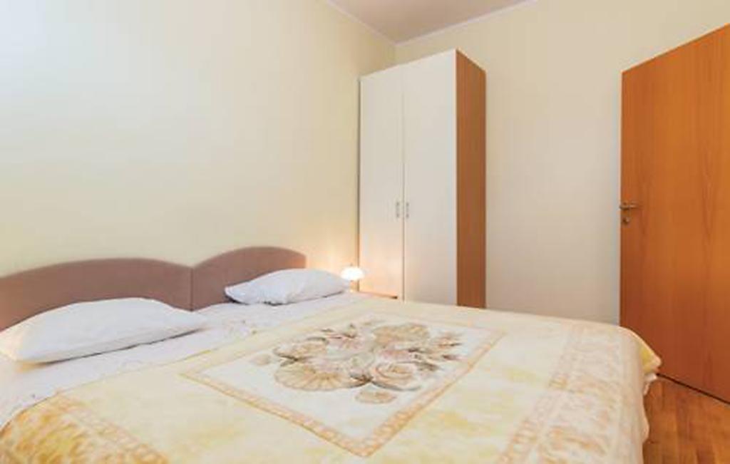 Apartments Villa Teuta Umago Esterno foto