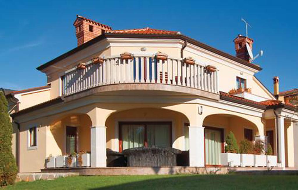 Apartments Villa Teuta Umago Esterno foto